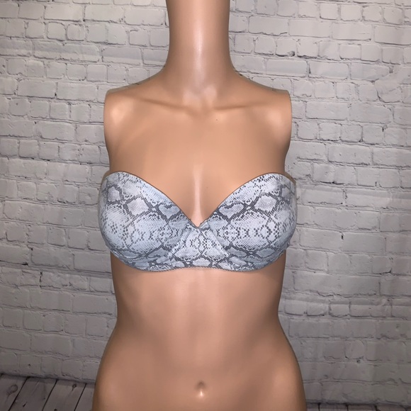 vassarette Other - Vassarette Gray & White bra size 36B